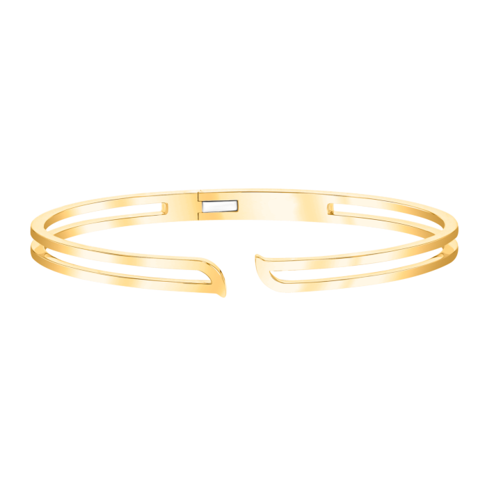 Damas Jewellery  This simple 18 karat rose gold crossover bangle features  a fine engraving I love you the perfect gift for any occasion سوار من  الذهب الوردي عيار ١٨ قيراط يحتوي