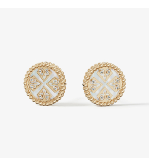 أقراط لايس بتيت من الذهب الأصفر مرصعة بالألماس وعرق اللؤلؤ