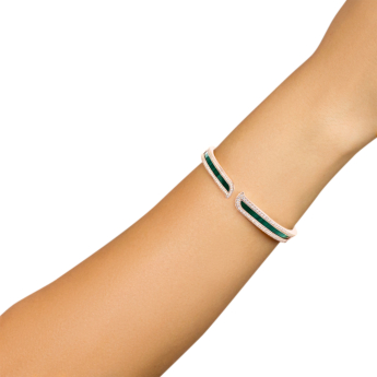 سوار صلب ألِف موزاييك مُرصّع بأحجار الملكيت والألماس من الذهب الوردي عيار 18 قيراط