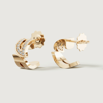 أقراط ألف إترنال من الذهب الأصفر عيار 18K