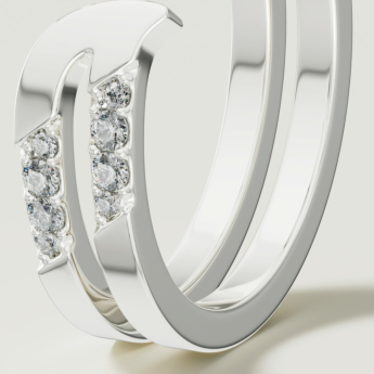 خاتم ألف بافيه من الذهب الأبيض عيار 18 قيراط مرصع بالألماس