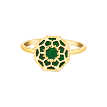 خاتم أميليا مراكش من الذهب الأصفر عيار 18 قيراط مرصع بعرق اللؤلؤ الأخضر