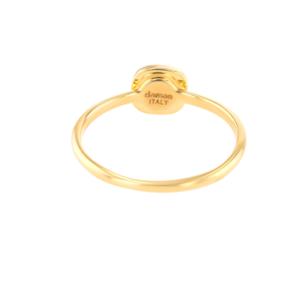 Amelia Alhambra Palace Mother Of Pearl Ring Small Square Motif in 18K Yellow Gold 