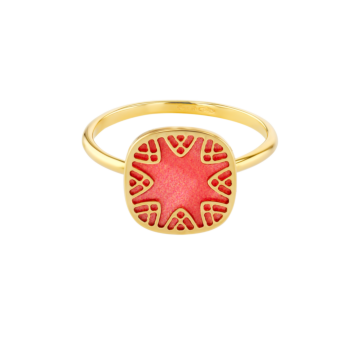 Amelia Sunrise Mother Of Pearl  Ring Big Square Motif in 18K Yellow Gold 