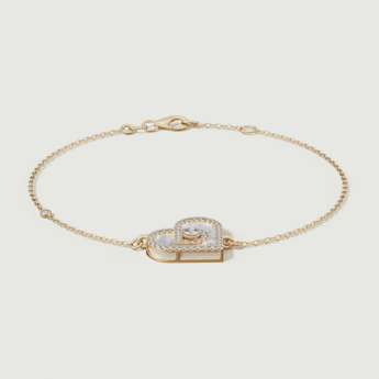 Love by Damas 18k Yellow Gold Diamond and Mother of Pearl Heart Bracelet