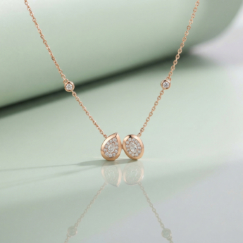 Illusion Round Soli 18k Yellow Gold Diamond Necklace