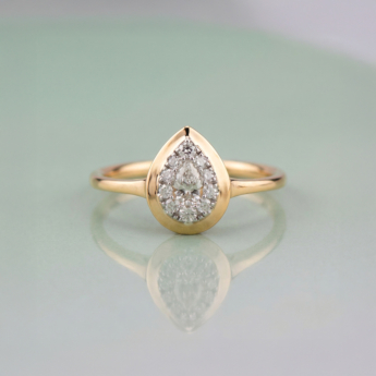 Illusion Round Soli 18k Yellow Gold Diamond Ring