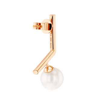 Kiku Glow Earrings in 18K Rose Gold With Two Freshwater Pearls on Bent Bar 