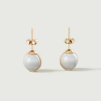 Kiku Glow Luna 18k Gold Freshwater Pearl Earrings