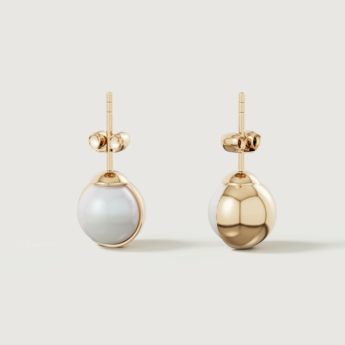 Kiku Glow Luna 18k Gold Freshwater Pearl Earrings