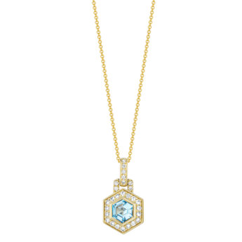 قلادة كنزي أميوليت من الذهب الأصفر عيار 18 قيراط مرصعة بالتوباز الأزرق والألماس
