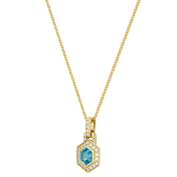 قلادة كنزي أميوليت من الذهب الأصفر عيار 18 قيراط مرصعة بالتوباز الأزرق والألماس