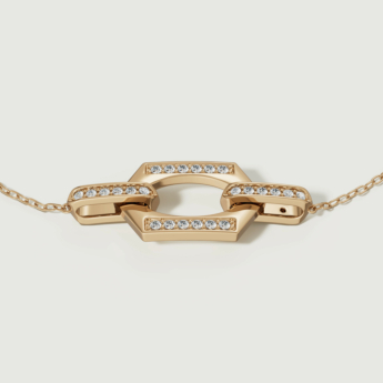 Links Single Diamond Motif Bracelet in 18K Yellow Gold