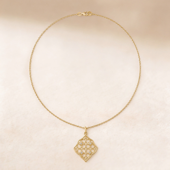 Najma Diamond Pendant Chain - 18K Yellow Gold