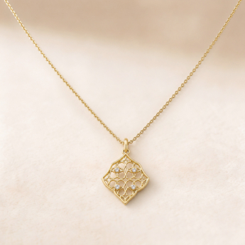 Najma Diamond Pendant Chain - 18K Yellow Gold