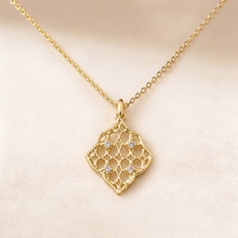 Najma Diamond Pendant Chain - 18K Yellow Gold