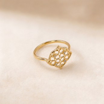 Najma Diamond Ring - 18K Yellow Gold