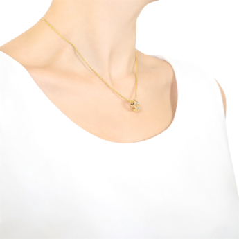 Revolve Diamond Pendant Chain set in 18K Yellow Gold