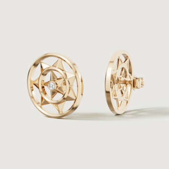 أقراط فرفشة شمس من الذهب الأصفر عيار 18 قيراط مرصعة بالألماس