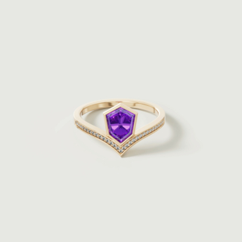 Spring 18k Yellow Gold Ring with Amethyst and Diamond