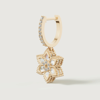 أقراط ستيلا دورو فيور دي لوتشي من الذهب الأصفر عيار 18 قيراط والألماس وعرق اللؤلؤ