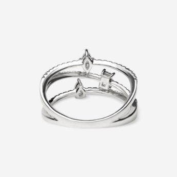 Treasure Oneira 18k Yellow Gold Diamond Ring