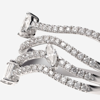 Treasure Oneira 18K White Gold Diamond Ring