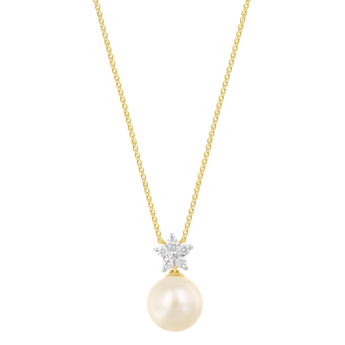 Kiku Cadeau 18k Yellow Gold Pearl and Diamond Necklace