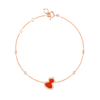 سوار كيلين بيتيت وولو