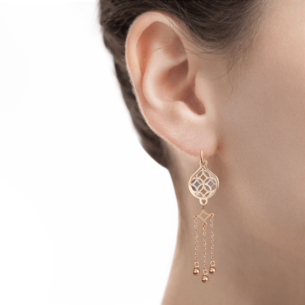 Al Qasr Earrings in 18k Gold