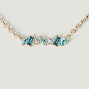 قلادة فايروركس سباركلز من الذهب الأصفر عيار 18 قيراط مرصعة بالألماس والتوباز الأزرق وتوباز لندن