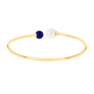 Kiku Glow Bangle in 18K Yellow Gold With a Freshwater Pearl and a Lapiz Lazuli Stone