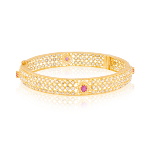 Legacy Bangle in 22K Yellow Gold