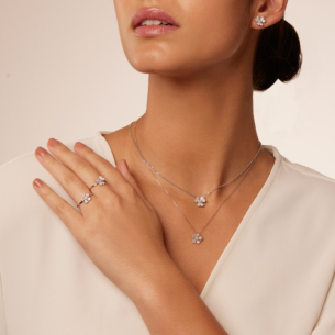 Flora Diamond Pendant Chain