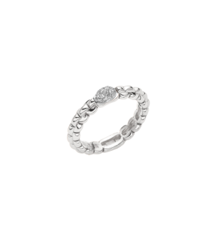 Fope Eka Tiny Ring with diamonds