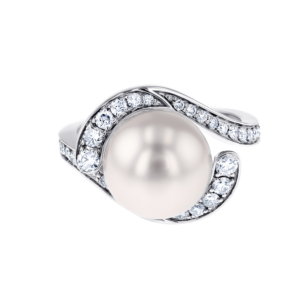 Orana Wave Austrailian pearl ring in 18K  gold 