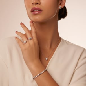 Gaia Revelation 18k White Gold Diamond Earrings