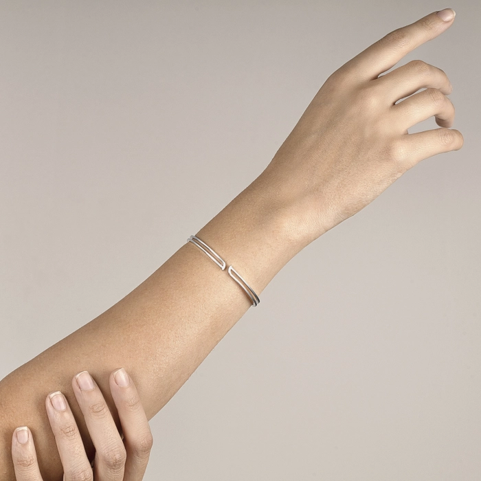 White gold bangle cheap