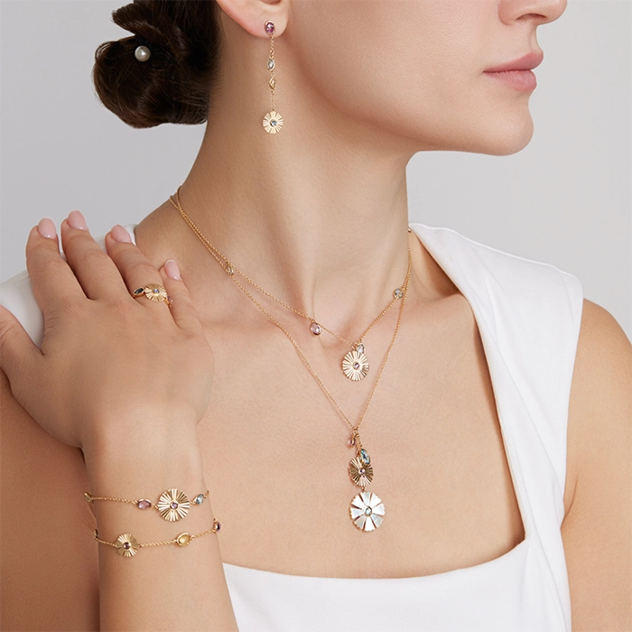 Farfasha Sunkiss Garden 18k Yellow Gold Bracelet with Amethyst